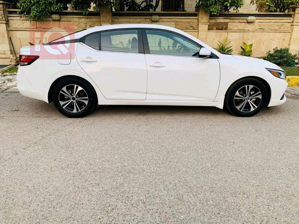 نيسان سنترا